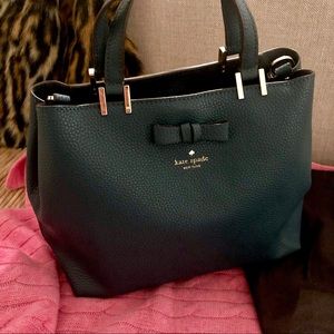 Kate Spade  satchel Bag with detachable strap